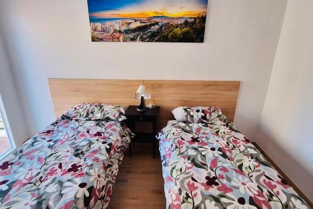 Apartamento El Lugar Málaga Dış mekan fotoğraf